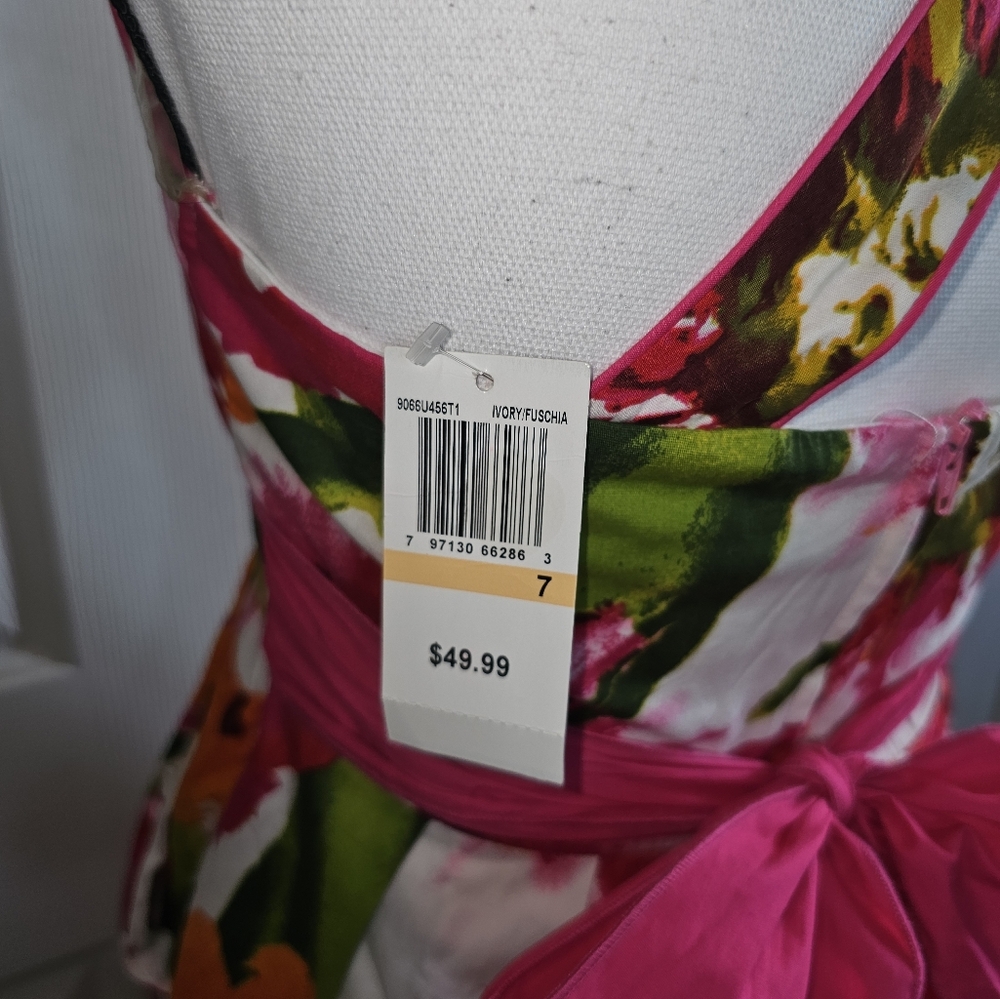 NWT City Studio Floral Dress - Picture 6 of 10